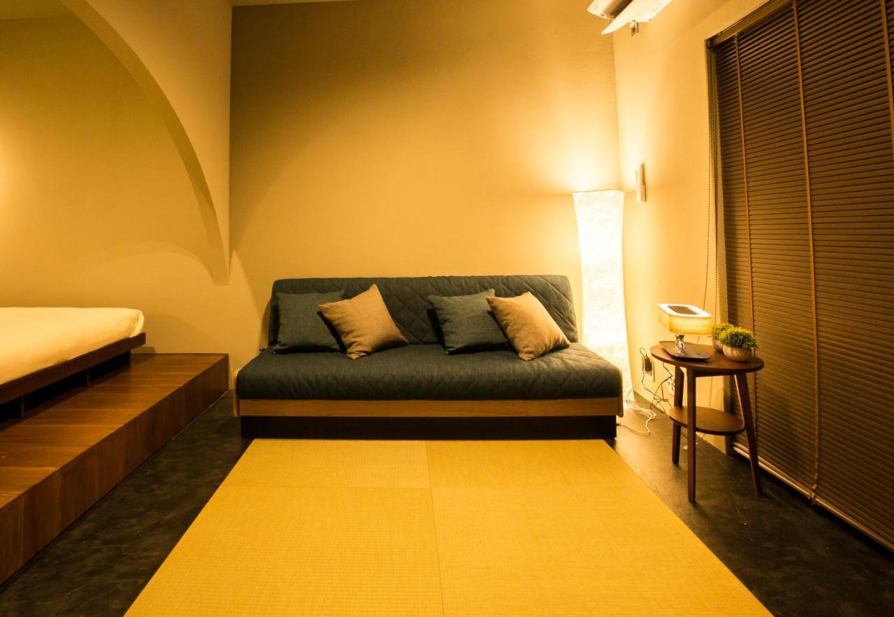 The : Moves -musée Villa- Nakijin